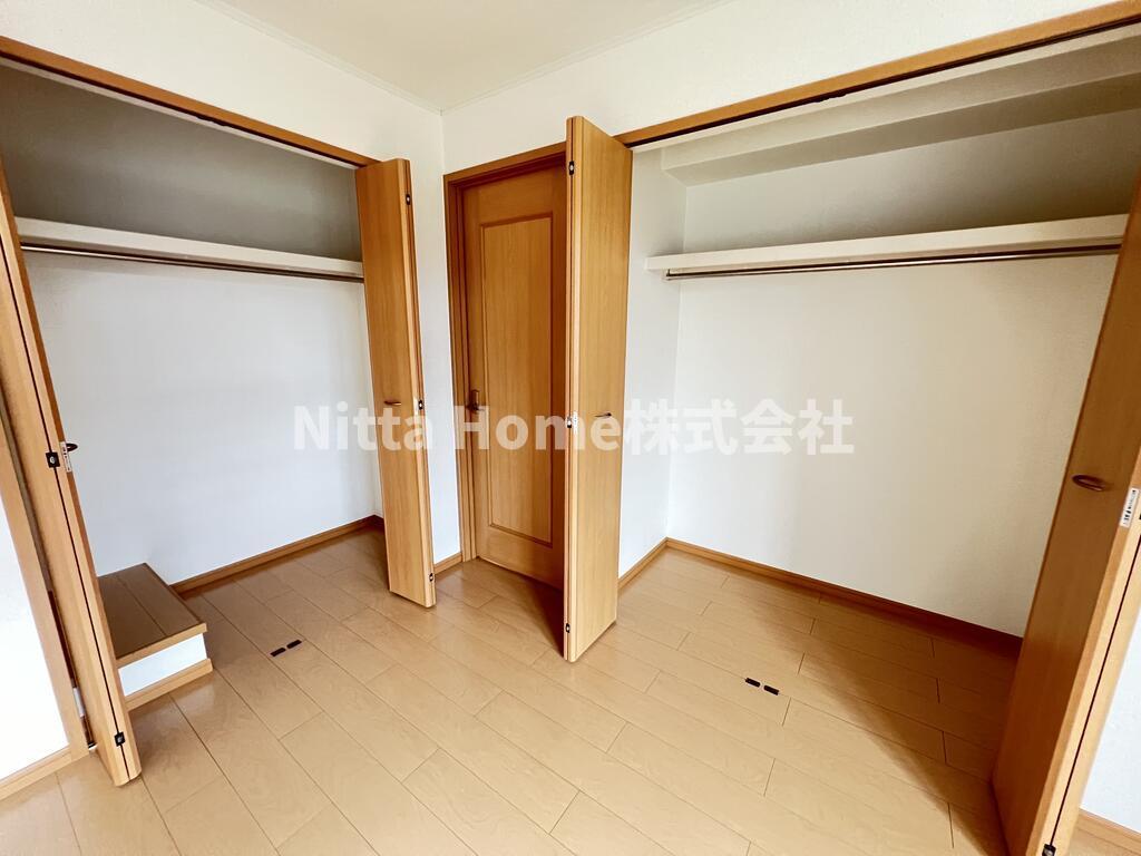 収納　全居室収納スペース付きです★