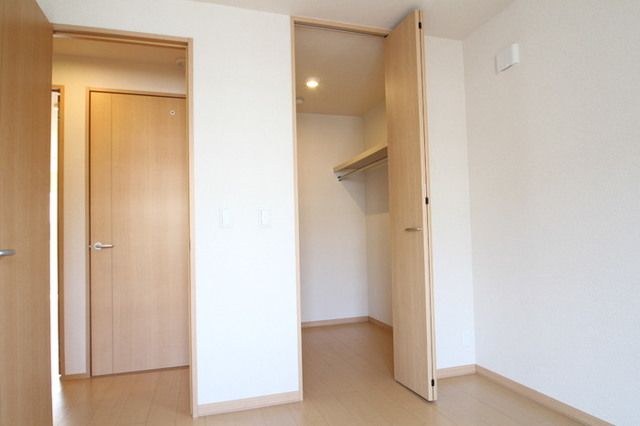 収納　別階同タイプ参考写真