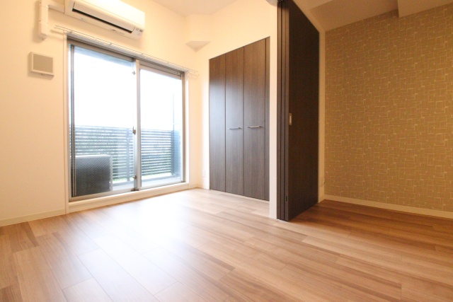 居室・リビング　※別室の参考写真の為、現況優先です。