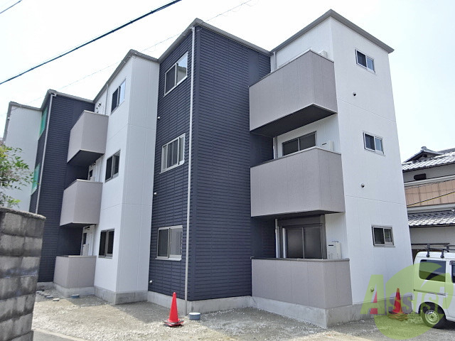建物外観　豊中市原田元町「エルブ豊中曽根」