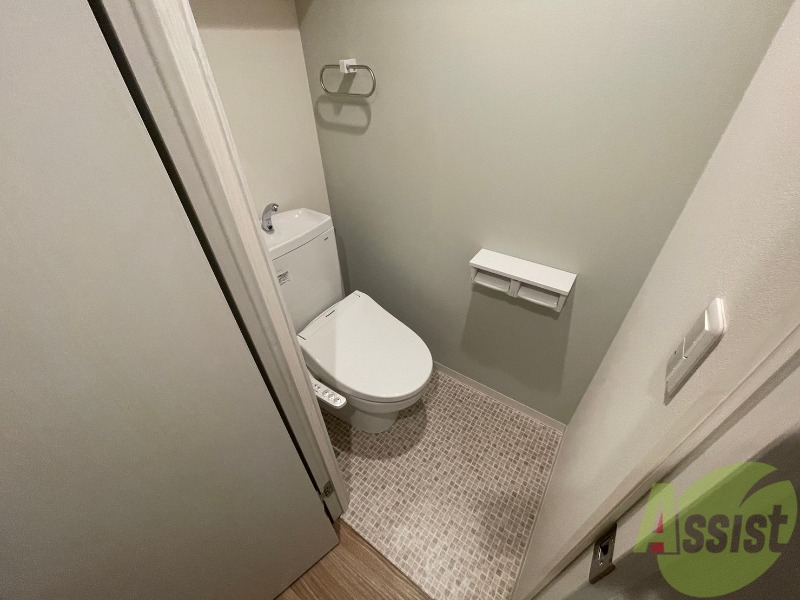 トイレ　トイレです。ウォシュレット付を探している方、おすすめです。
