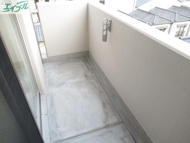 バルコニー　ベランダ