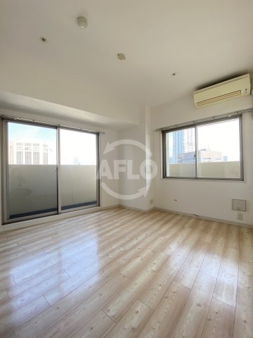 その他　カスタリアタワー肥後橋　洋室