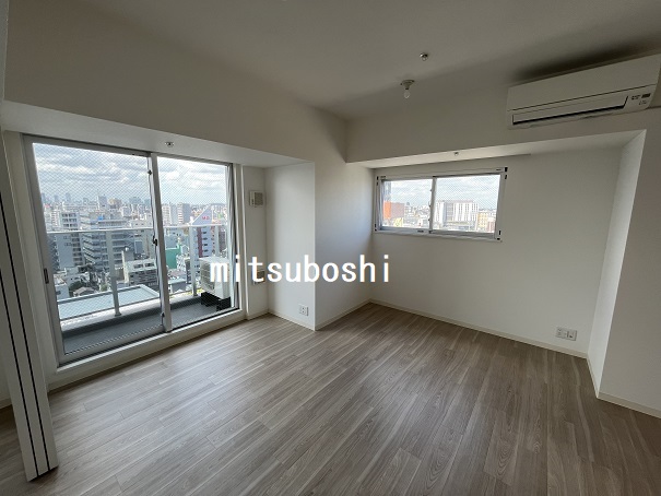 居室・リビング　同間取り別階写真含みます