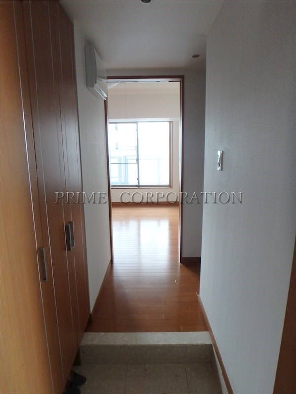 玄関　※参考写真※