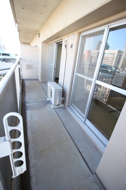 その他設備　広々としたバルコニー