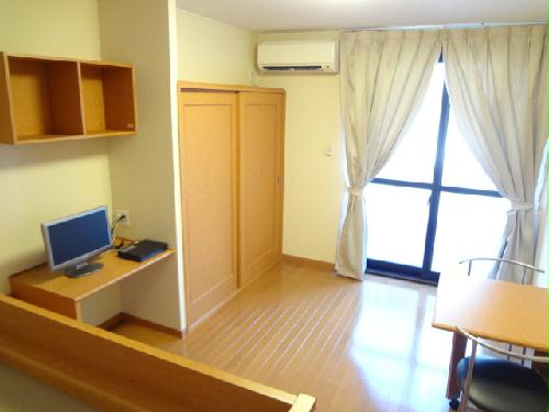 居室・リビング　家具家電付きのお部屋あり