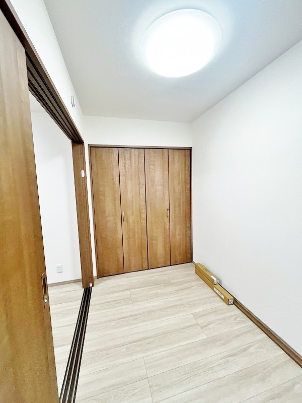 その他部屋・スペース　★洋室3.3帖★