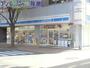 コンビニ　ローソン新潟笹口2丁目店（コンビニ）まで206m