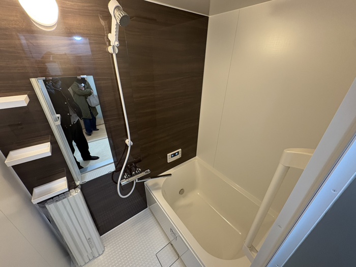バス・シャワールーム