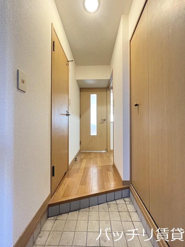 玄関　画像は別号数の為、現状優先となります。