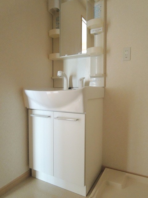 洗面設備　※別部屋参考画像