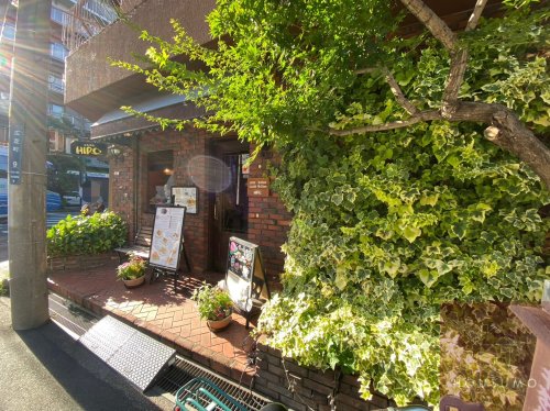 飲食店　ヒロ珈琲ギャラリー本店（飲食店）まで278m