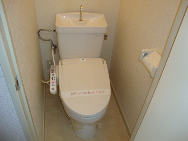 トイレ　シャワー付トイレ