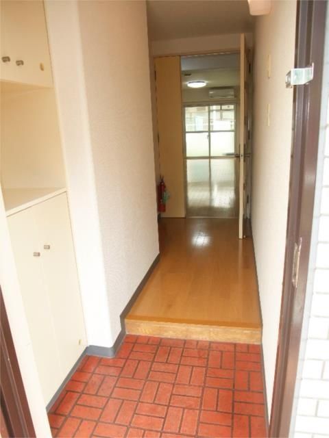 玄関　★お問い合わせはタウンハウジングまで★