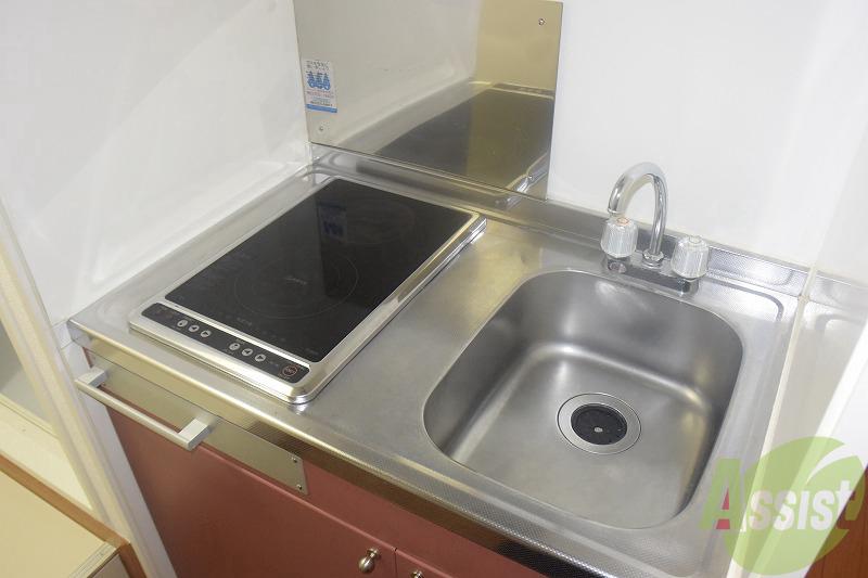 キッチン　ラジエントヒーターで安心♪