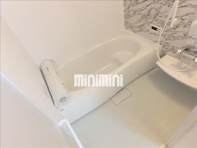 バス・シャワールーム　一坪バスです。