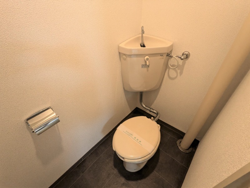 トイレ　同型イメージ