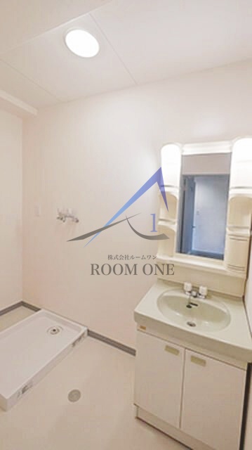 洗面設備　洗面台です。