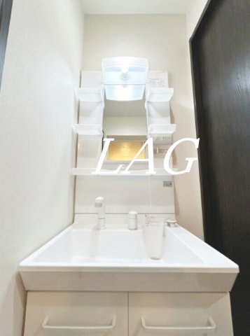 洗面設備　洗面台です。