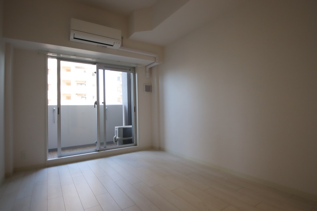 居室・リビング　※別室の参考写真の為、現況優先です。