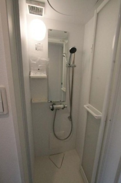 バス・シャワールーム　シャワールーム