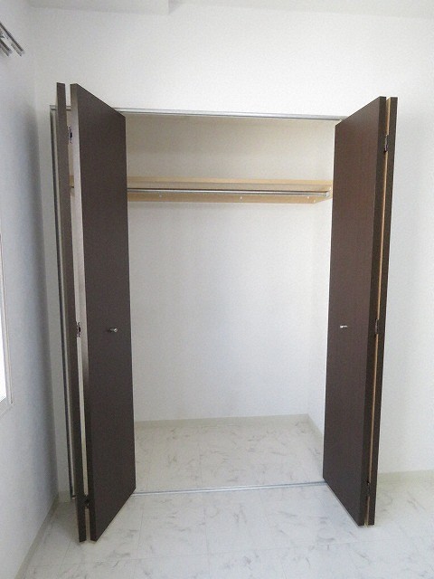 収納　奥行きのあるクローゼット付きです！