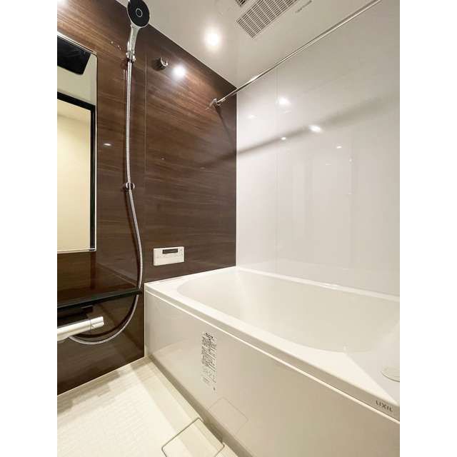 バス・シャワールーム　お風呂です