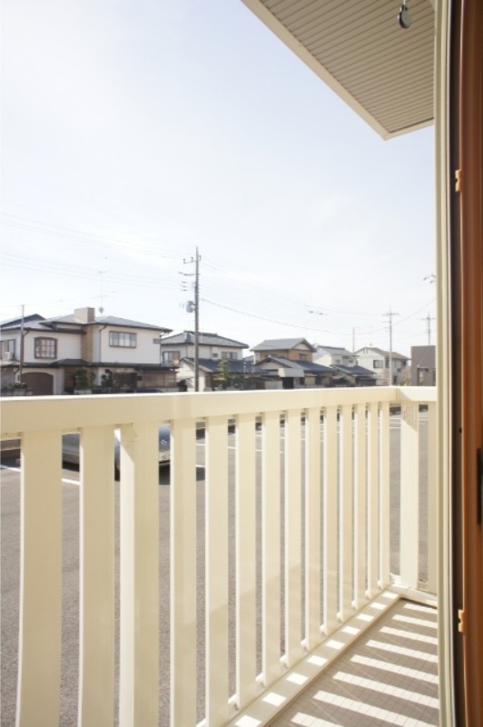 バルコニー　図面と現状に相違がある場合には現状を優先