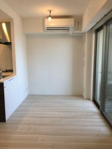 居室・リビング　☆明るい居室☆