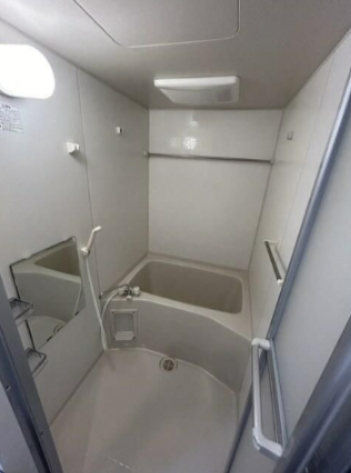 バス・シャワールーム　風呂