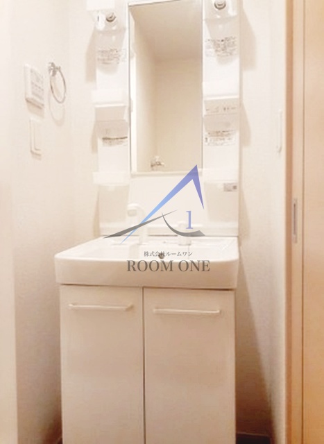 洗面設備　洗面台です。