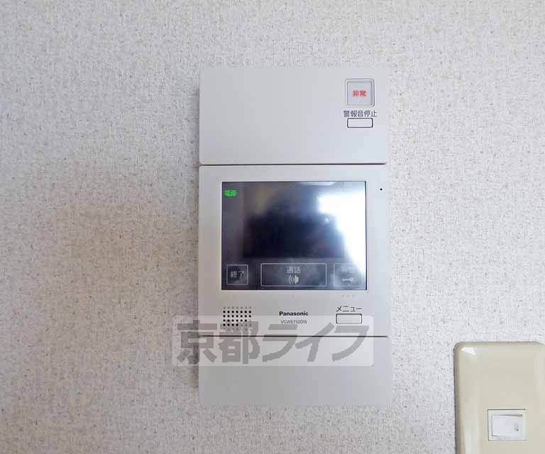 セキュリティ　モニター付きで来客確認できます。