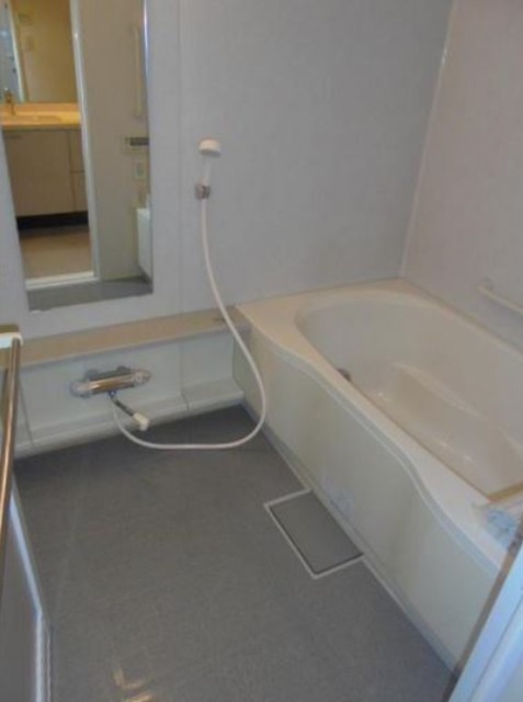 バス・シャワールーム　バス