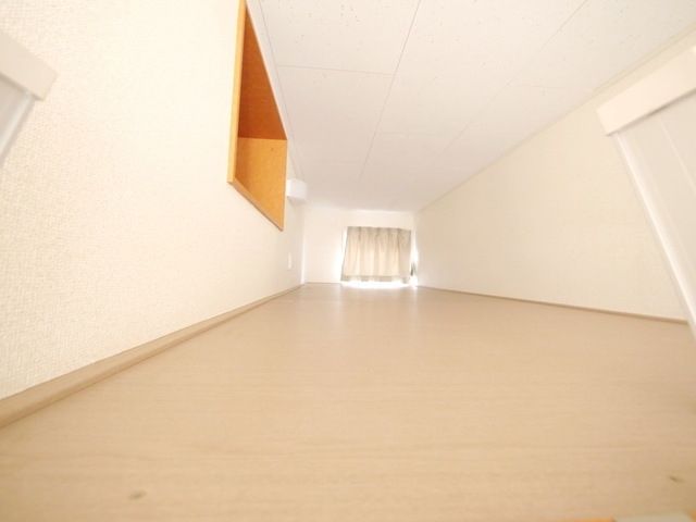 居室・リビング　★ロフトです★