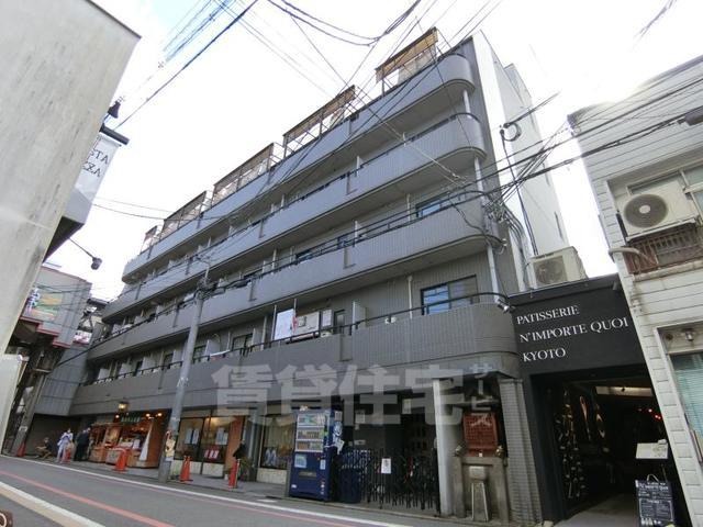 地下鉄烏丸線 四条駅 徒歩4分 築33年
