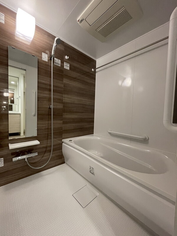 バス・シャワールーム