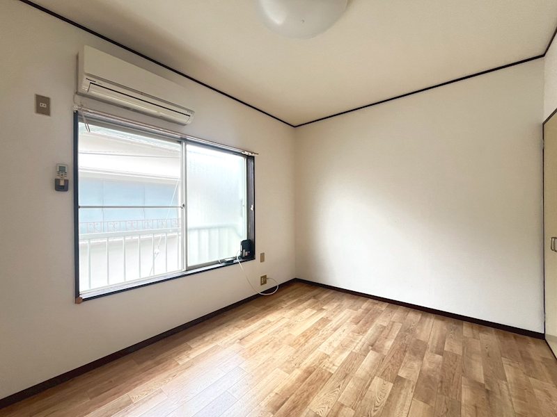 居室・リビング　※S-2号室の写真です。