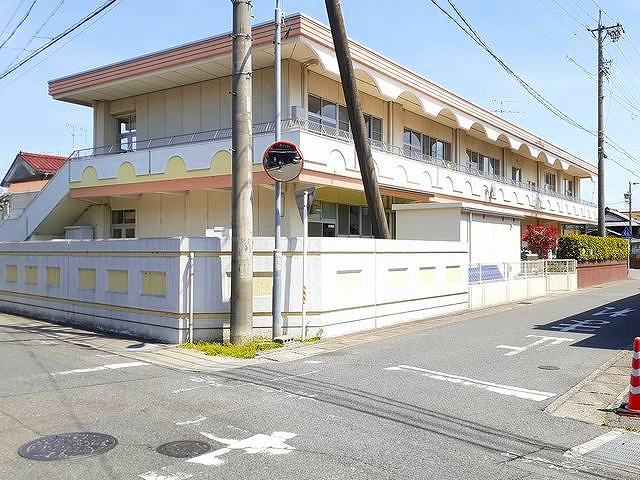 幼稚園・保育園　一宮市立　起保育園（幼稚園・保育園）まで550m