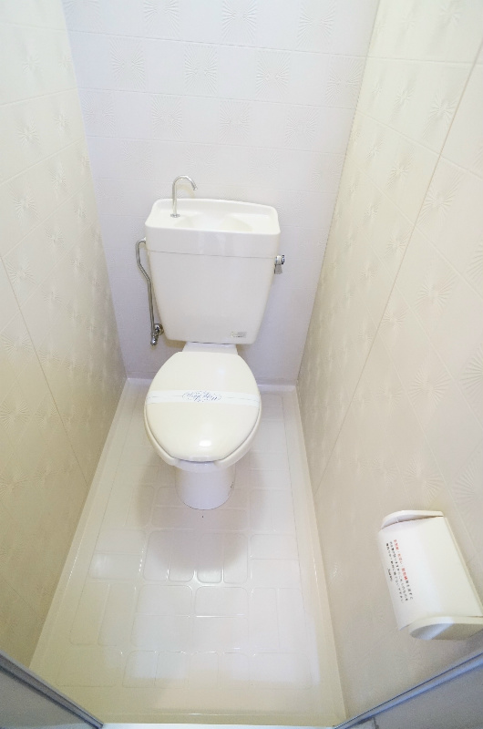 トイレ　※同建物・別号室の参考写真です★（実際のお部屋とは異なります