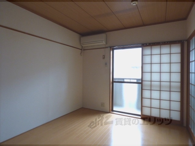 居室・リビング　洋室