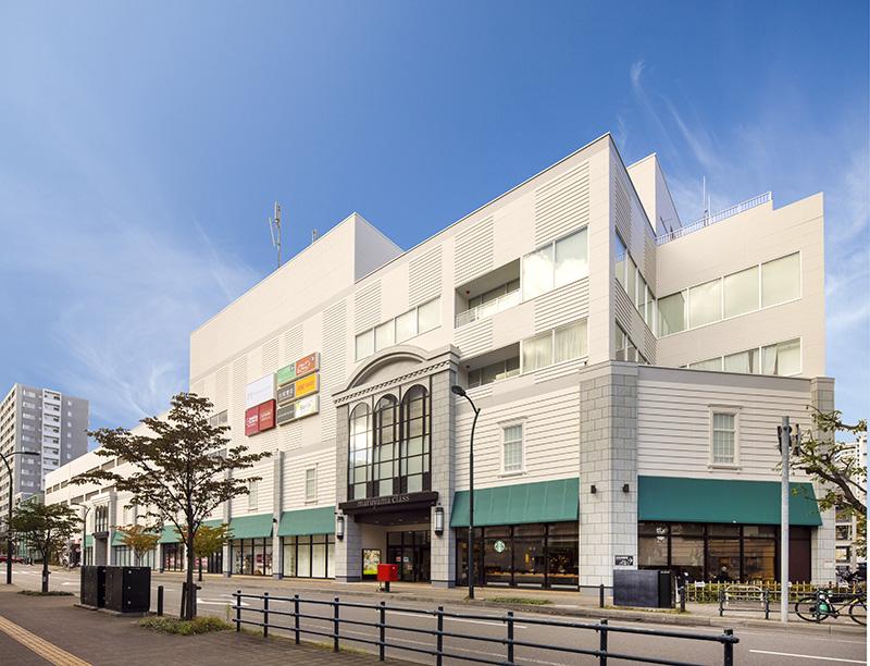 ショッピングセンター　マルヤマクラス（ショッピングセンター）まで326m