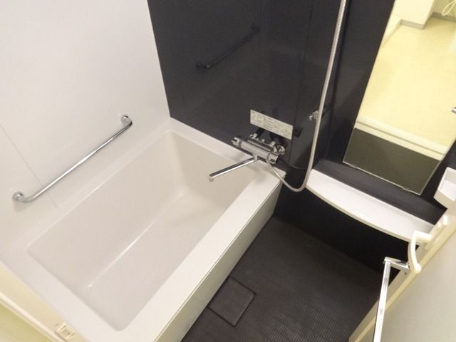 バス・シャワールーム　★★浴室乾燥機能付きバス★★
