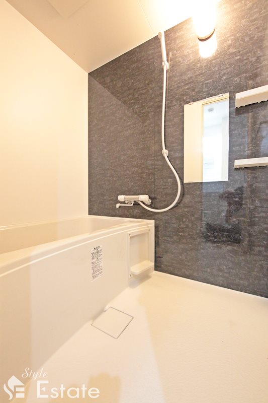 バス・シャワールーム　バスルーム