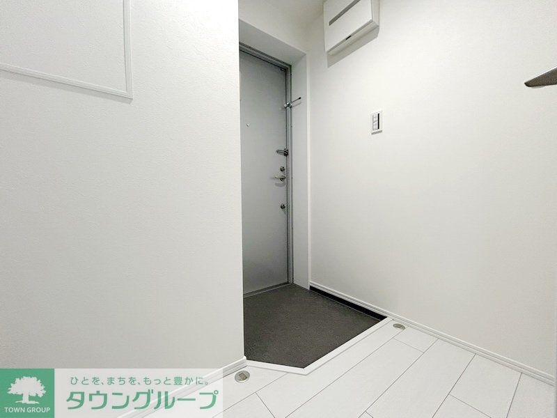 玄関　お部屋探しは株式会社　タウンハウジング　までお気軽にお問合…