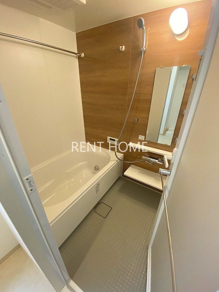 バス・シャワールーム　バス