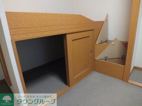 その他部屋・スペース　ベッド下収納