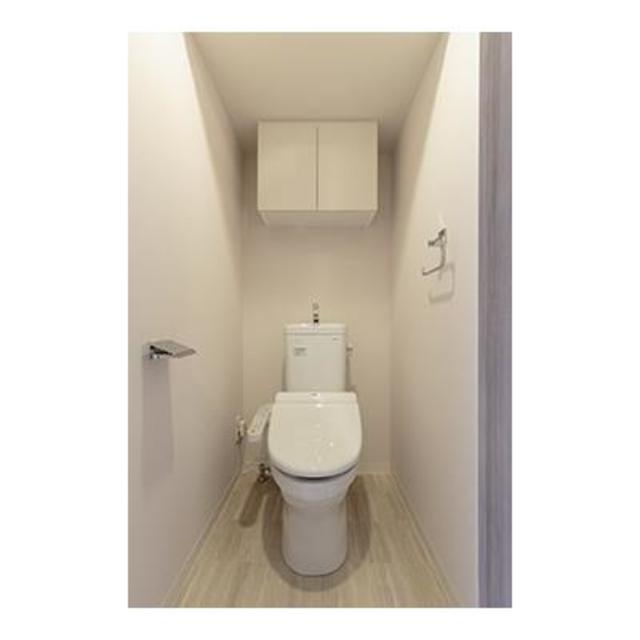 トイレ　※写真は同タイプ住戸です。