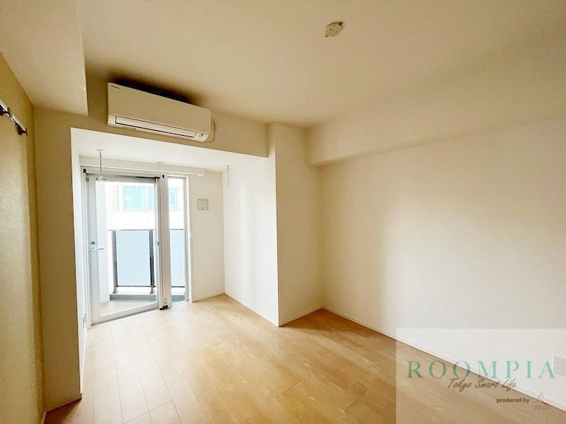 居室・リビング　※同タイプの別のお部屋です。