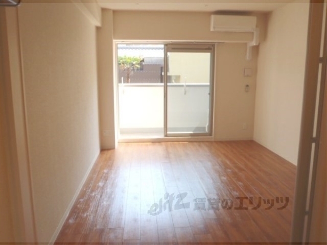 居室・リビング　居室